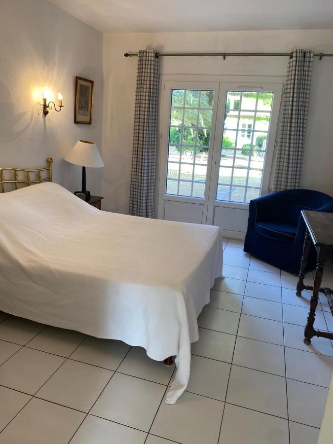 Camp De Base Dei Marres Hotel Ramatuelle Bagian luar foto
